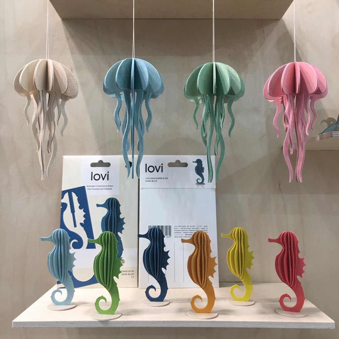 jellyfish and seahorse collection by Lovi