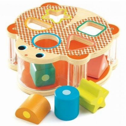 tuvoitou sorting shapes toy by Djeco