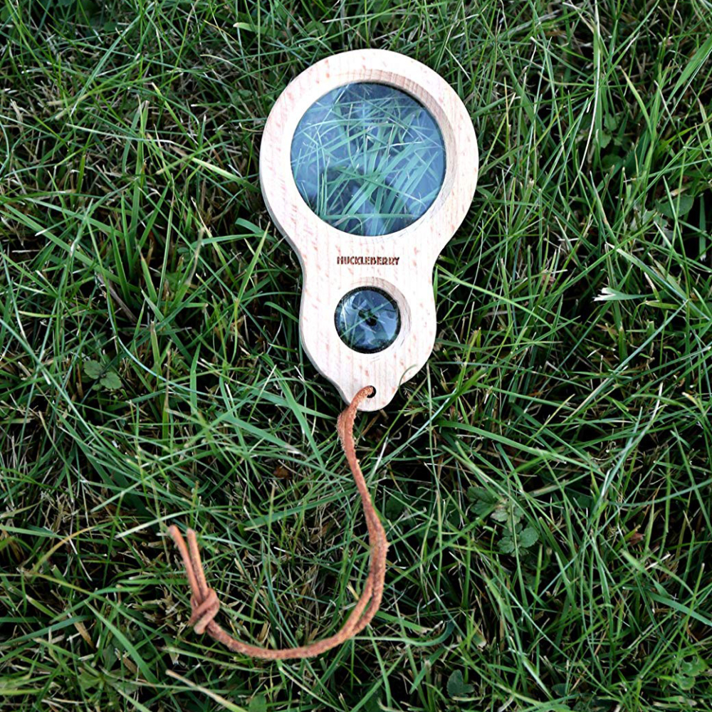 huckleberry dual magnifier by Kikkerland