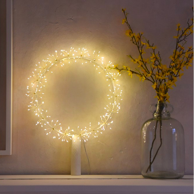 starburst wreath by lightstyle london